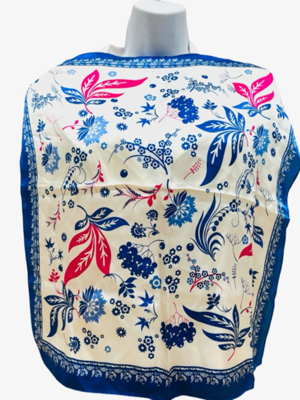 2 Neck-Kerchief Silk Trussardi &Wensli 19" - 20.5" White pink blue floral (30) - Picture 12 of 15